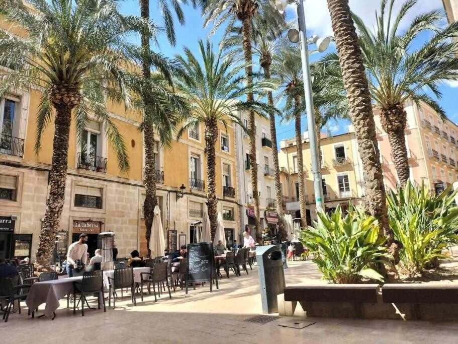 Loft Old City Couples Getaway Alicante Exterior foto